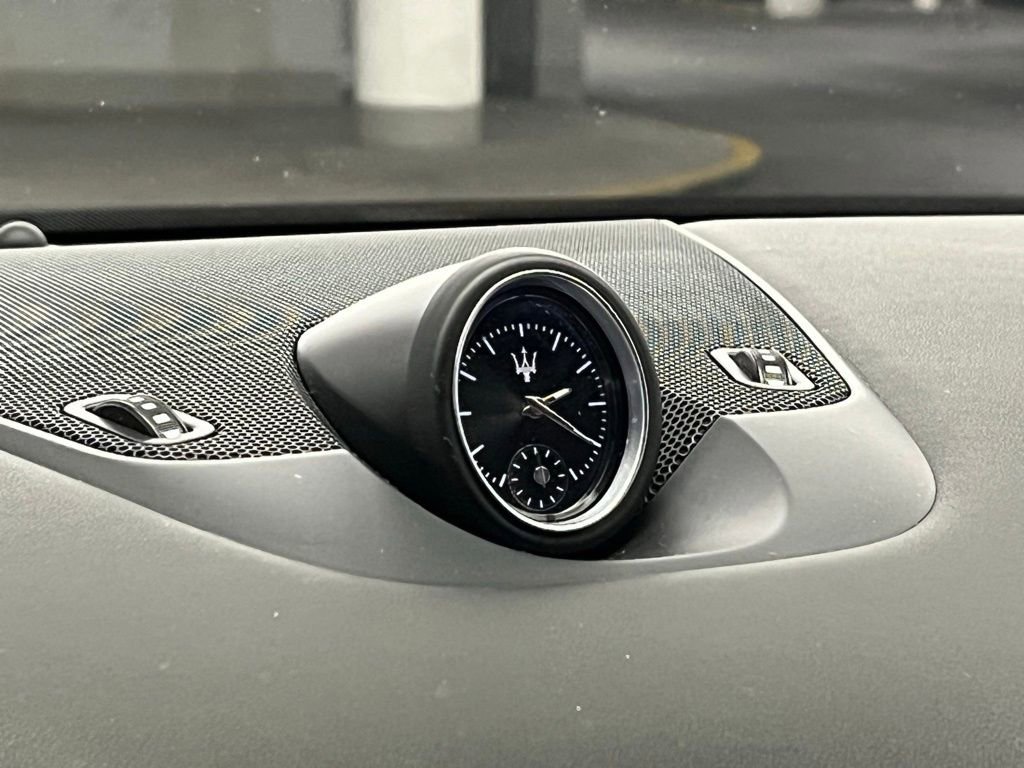 Used 2021 Maserati Levante image 26