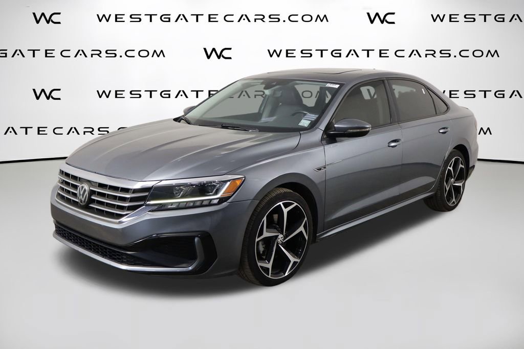 Used 2020 Volkswagen Passat 2.0T R-Line image 1