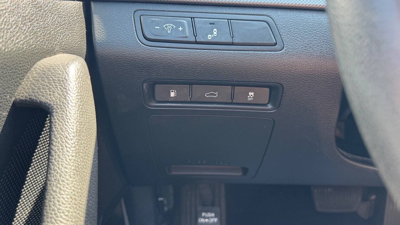 Used 2018 Hyundai Sonata SE FWD image 15