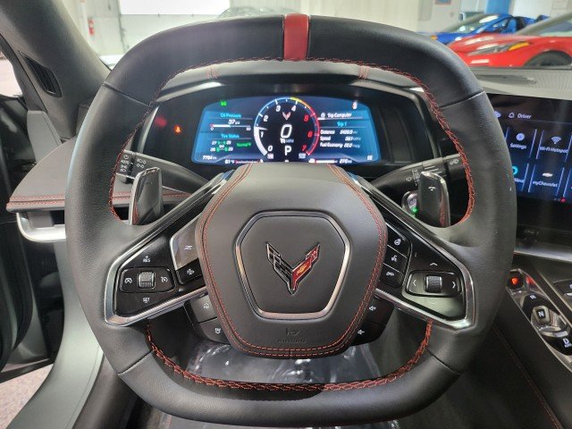 Used 2024 Chevrolet Corvette Stingray Premium Conv w/ Z51 Performance Package RWD image 19