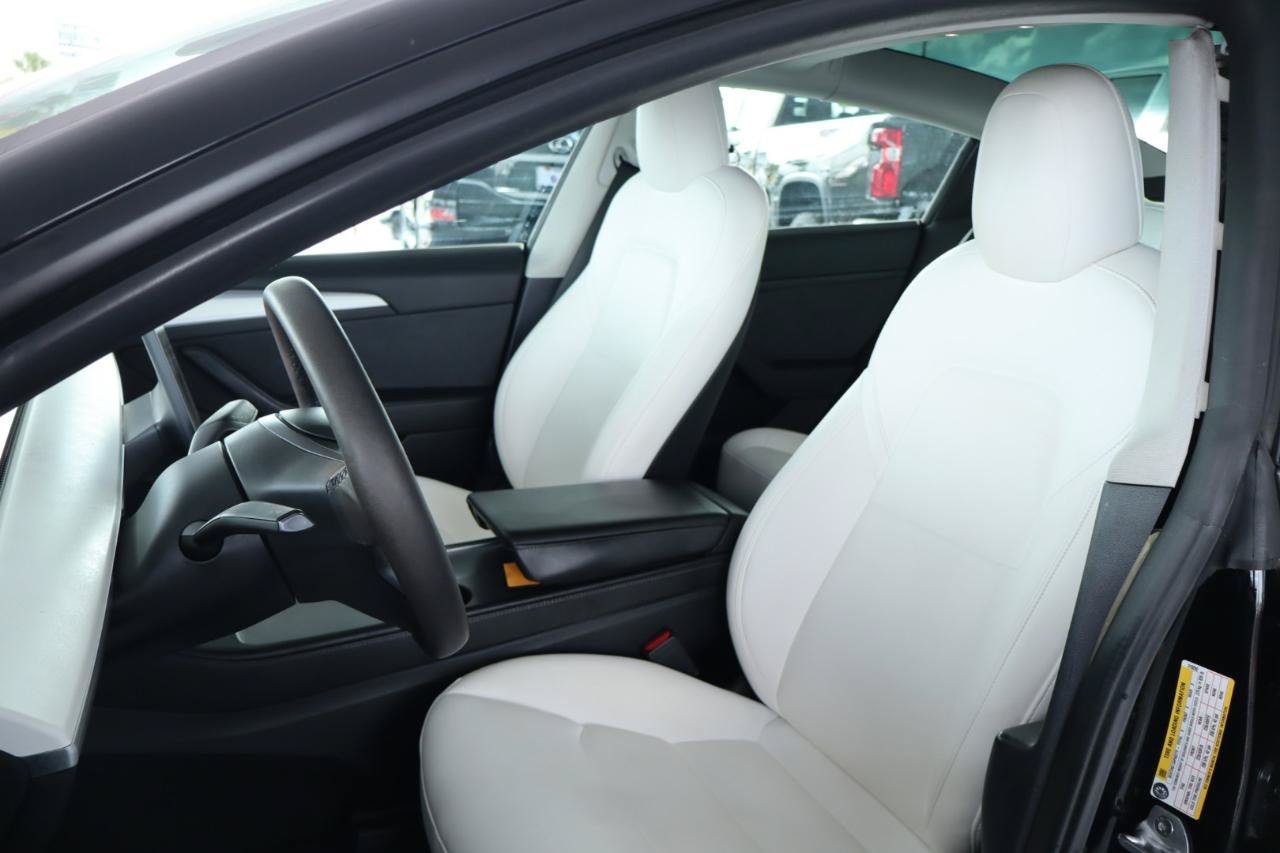 Used 2022 Tesla Model 3 RWD image 16
