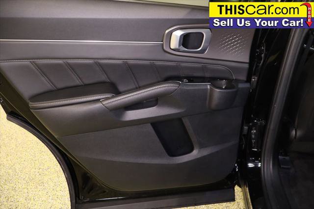 Used 2023 Kia Sorento SX image 30