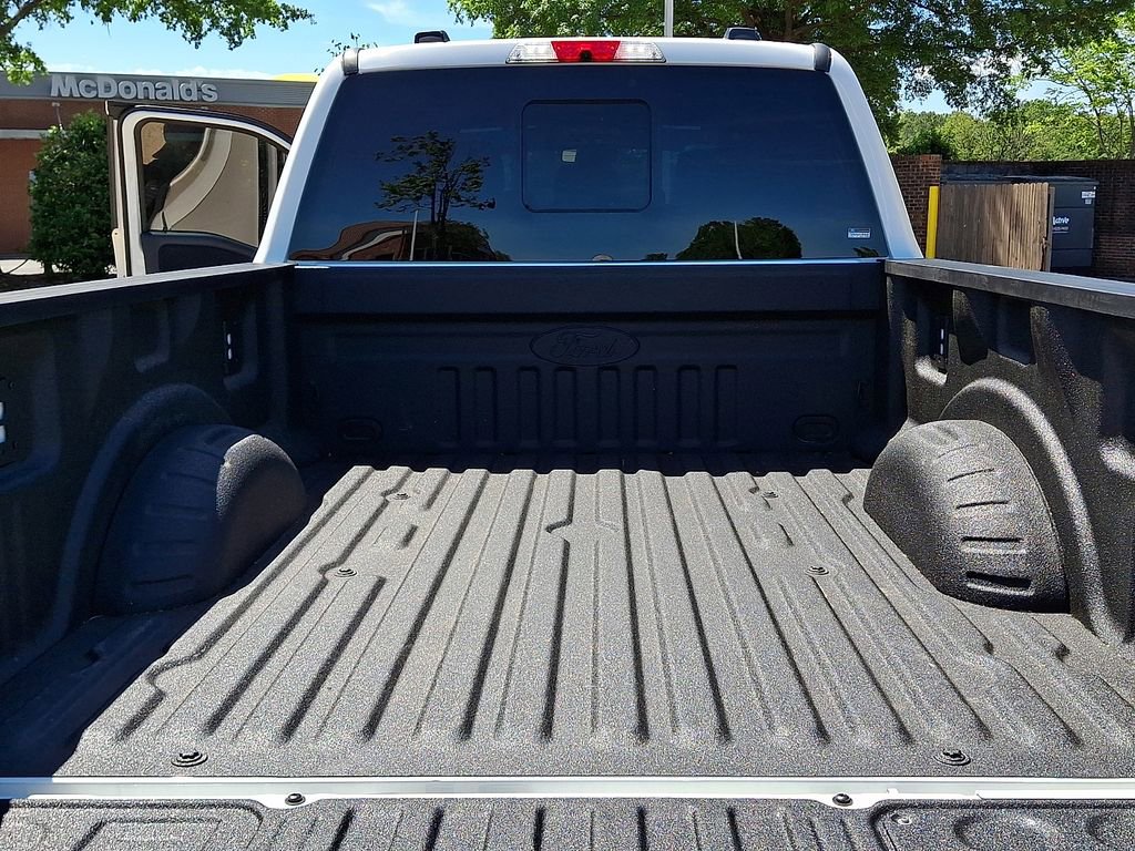 Used 2026 Ford F250 Platinum w/ FX4 Off-Road Package AWD/4WD image 30