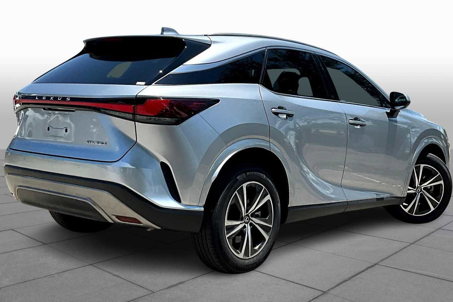 Used 2023 Lexus RX 350 Premium w/ Accessory Package (Z1) image 24