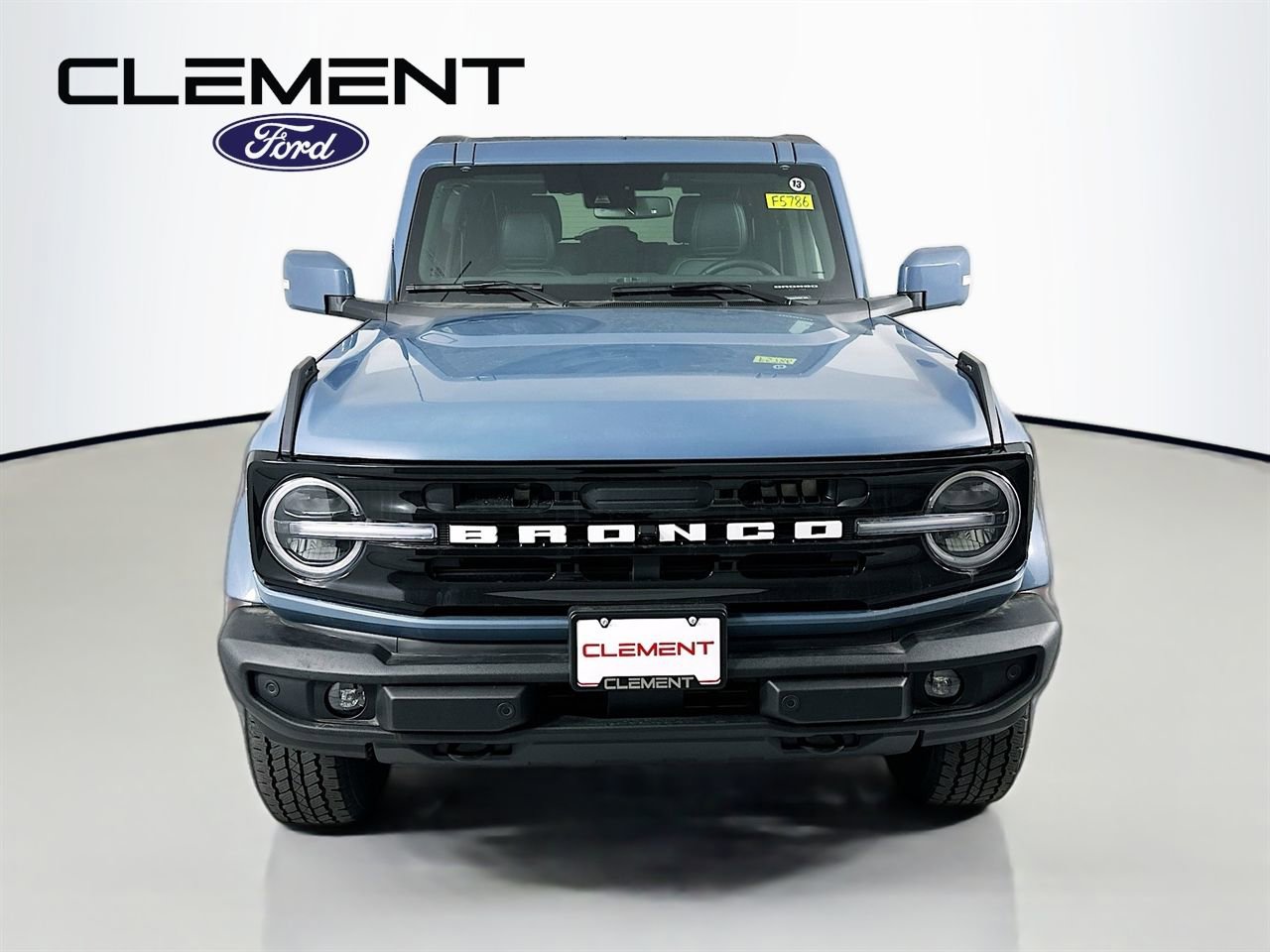 New 2025 Ford Bronco Outer Banks image 2