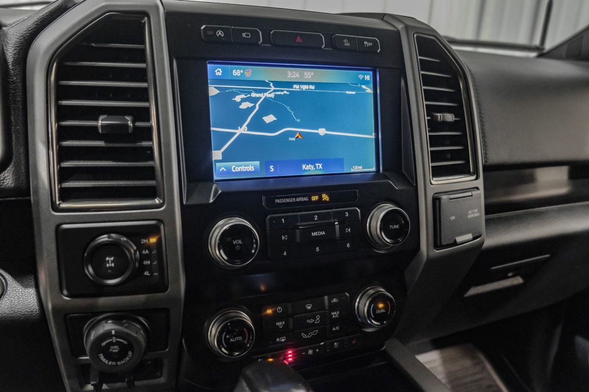 Used 2020 Ford F150 Raptor w/ Equipment Group 802A Luxury image 27