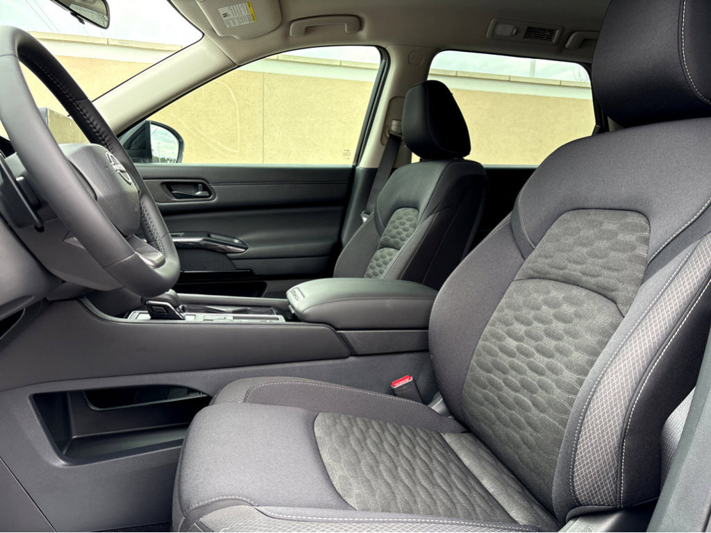 New 2026 Nissan Pathfinder SV AWD/4WD image 17