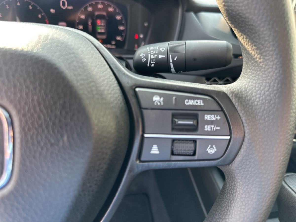 Used 2025 Honda Accord SE image 13