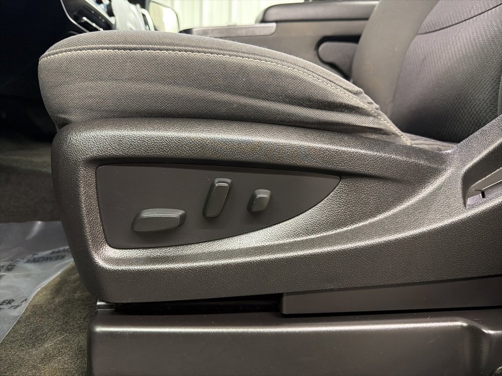 Used 2017 Chevrolet Silverado 1500 LT w/ All Star Edition image 11