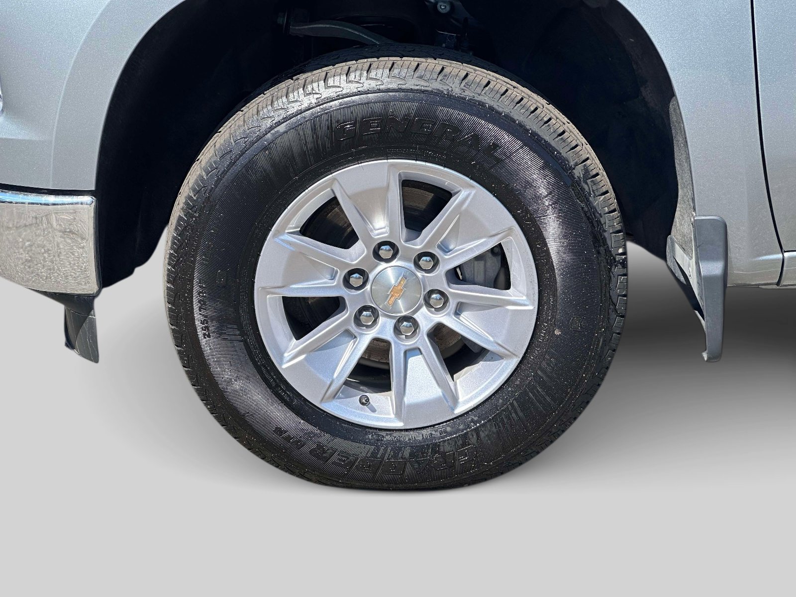 Used 2026 Chevrolet Silverado 1500 LT AWD/4WD image 8