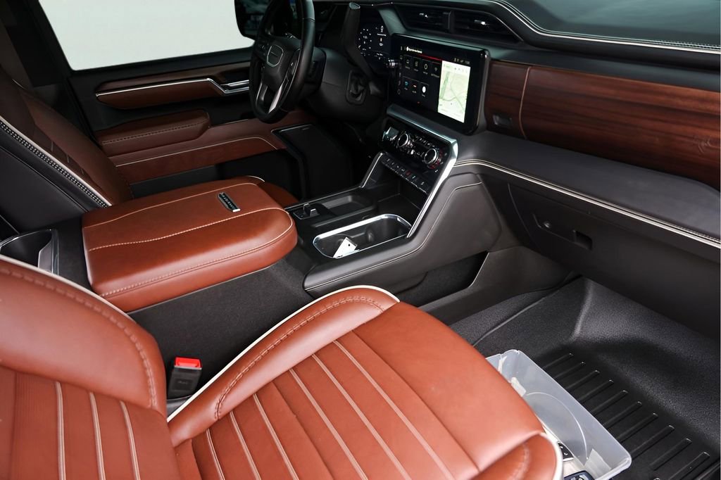 Certified 2025 GMC Sierra 2500 Denali Ultimate image 32