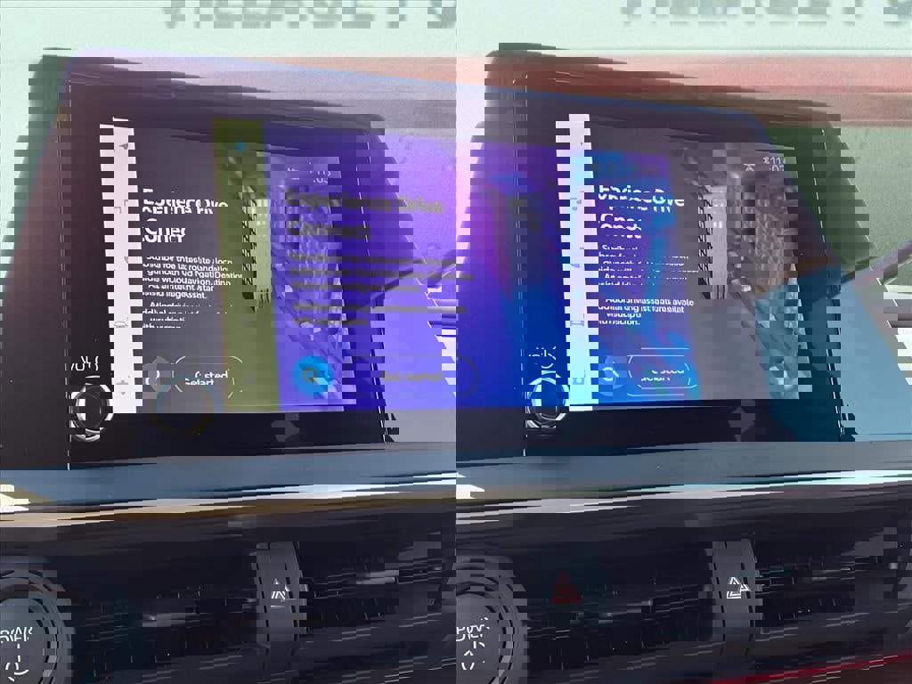 New 2026 Toyota Prius XSE image 14