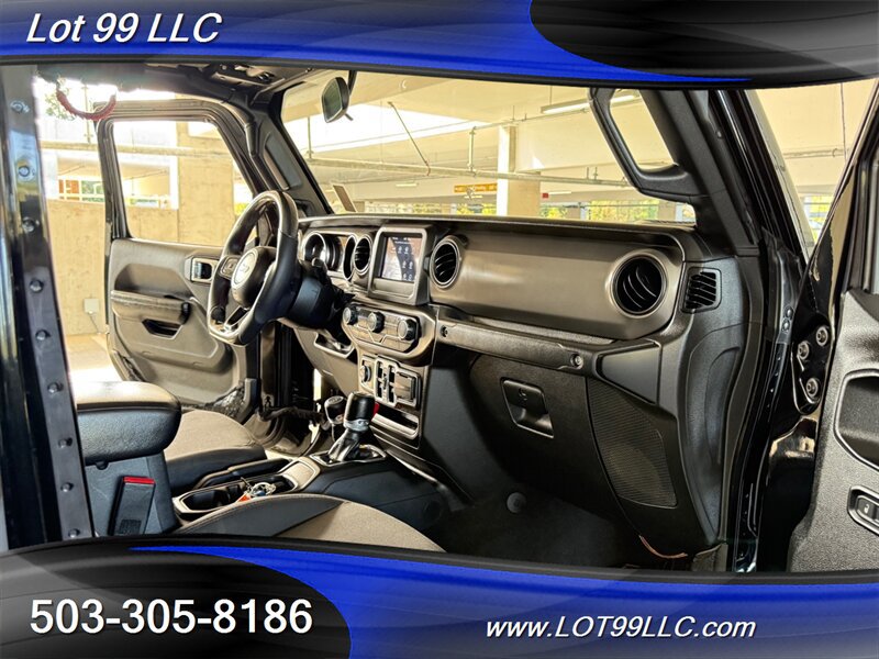 Used 2022 Jeep Gladiator Sport AWD/4WD image 39