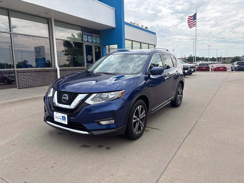 Used 2018 Nissan Rogue SL