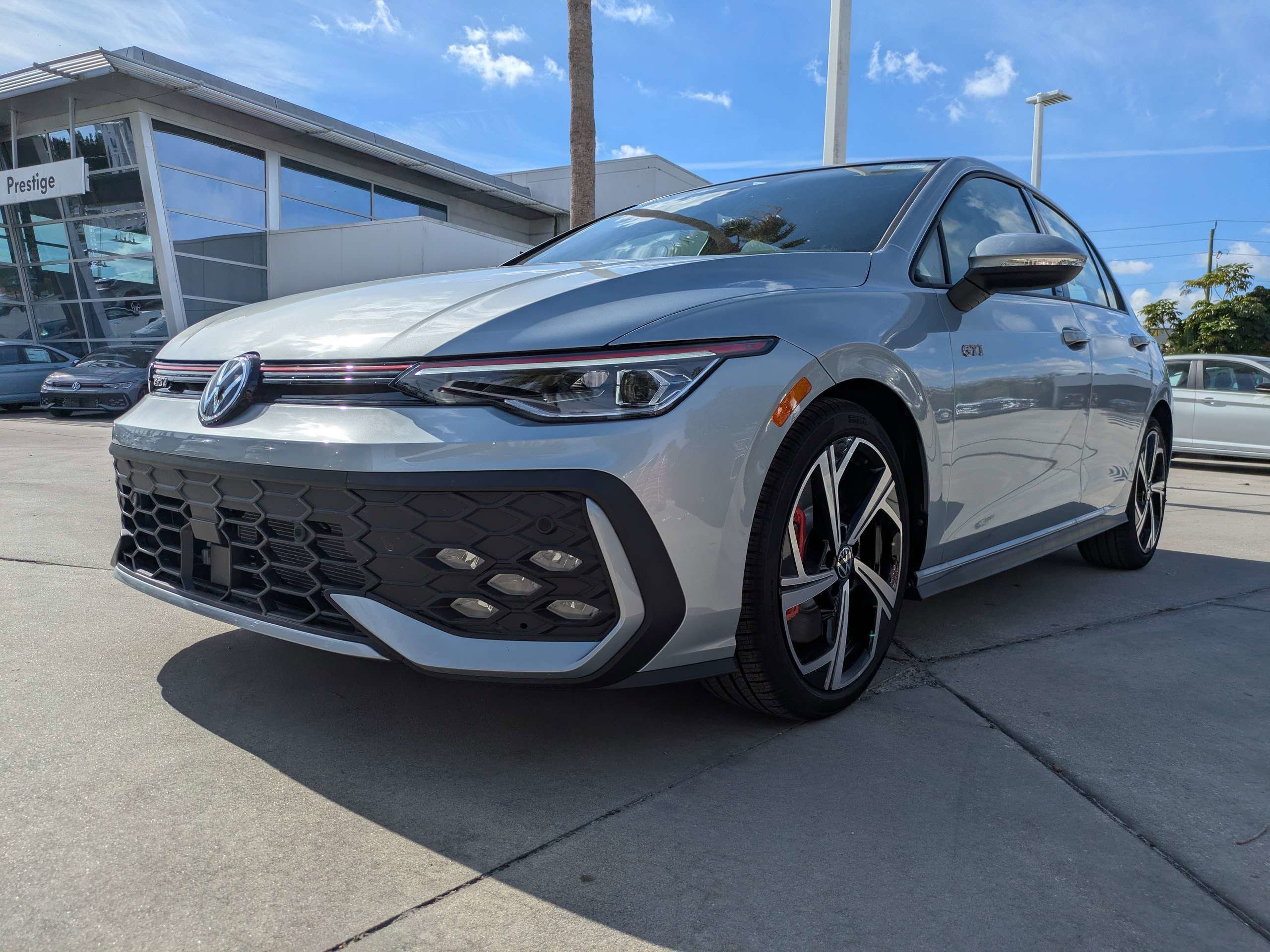 New 2026 Volkswagen GTI SE image 8