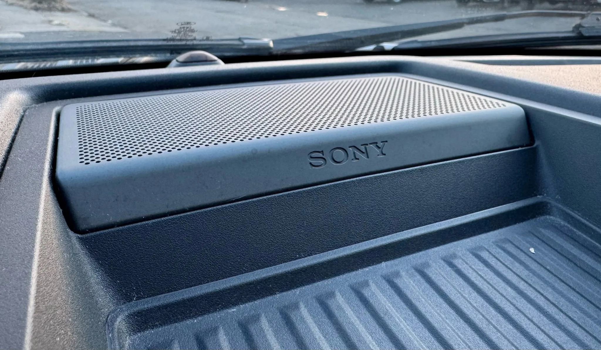 Used 2017 Ford F150 Lariat w/ Equipment Group 502A Luxury image 7