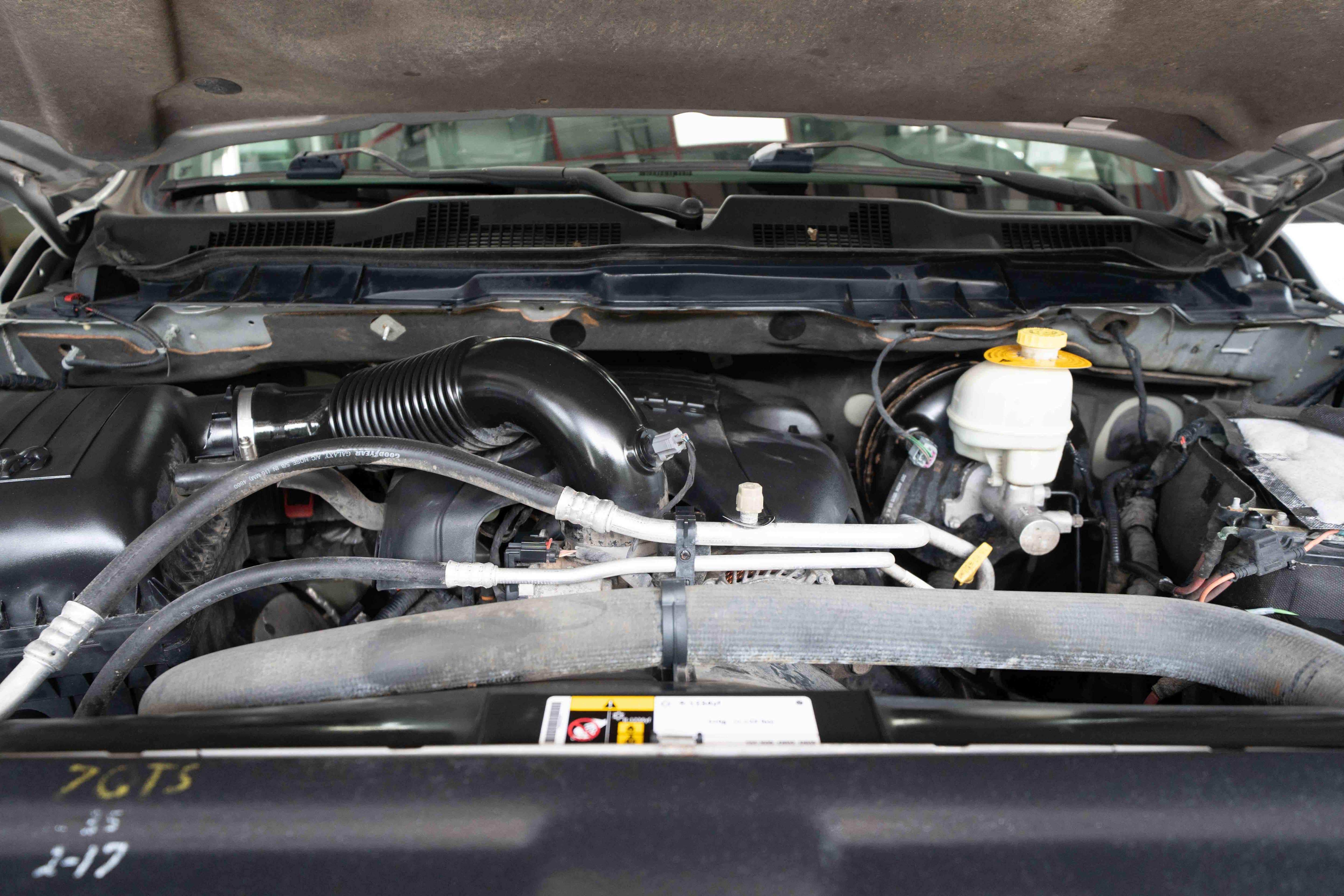 Used 2014 RAM 1500 Classic SLT AWD/4WD image 29