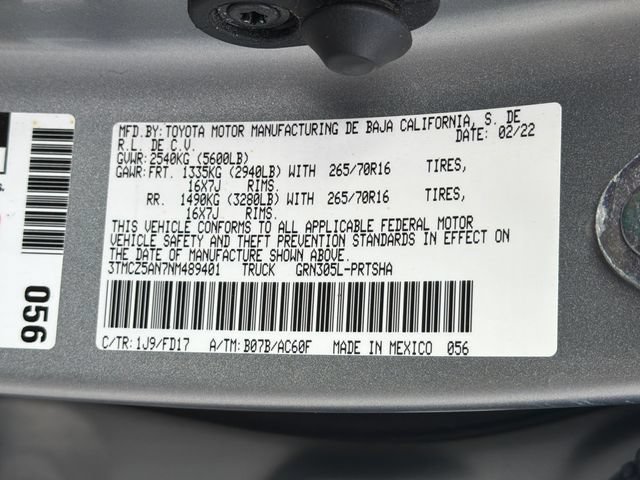 Used 2022 Toyota Tacoma TRD Off-Road w/ Technology Package AWD/4WD image 35