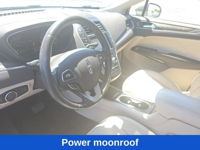 Used 2017 Lincoln MKC Reserve w/ Lincoln MKC Climate Package AWD/4WD image 11