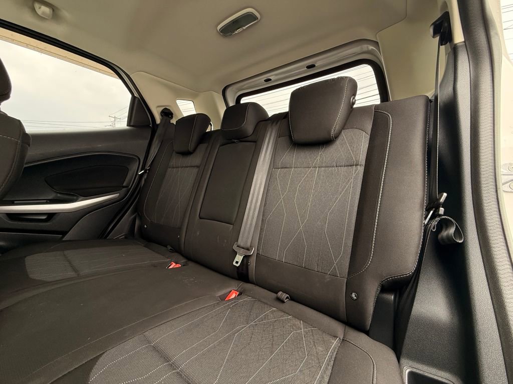Used 2018 Ford EcoSport SE w/ SE Convenience Package image 15