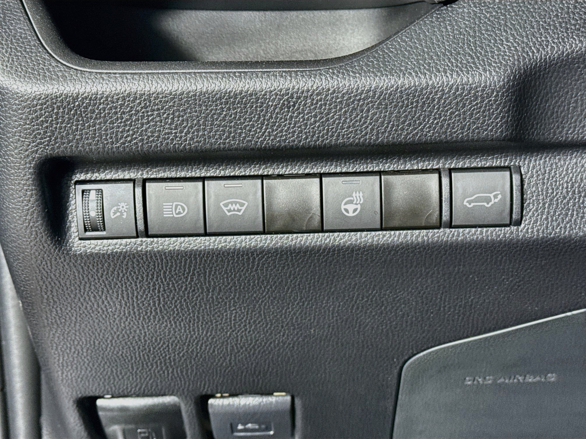Certified 2023 Toyota RAV4 XLE Premium AWD/4WD image 10