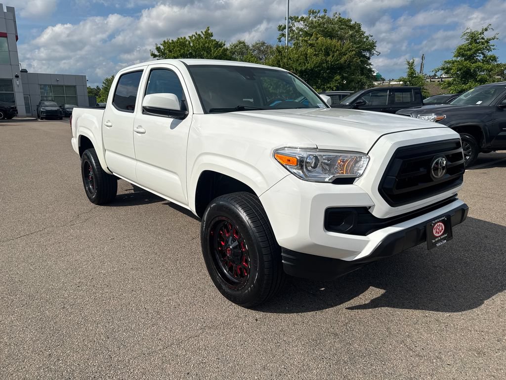 Used 2020 Toyota Tacoma SR AWD/4WD image 10