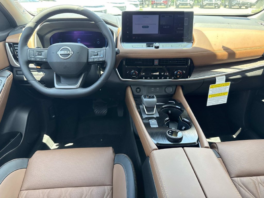 New 2026 Nissan Rogue Platinum AWD/4WD image 16