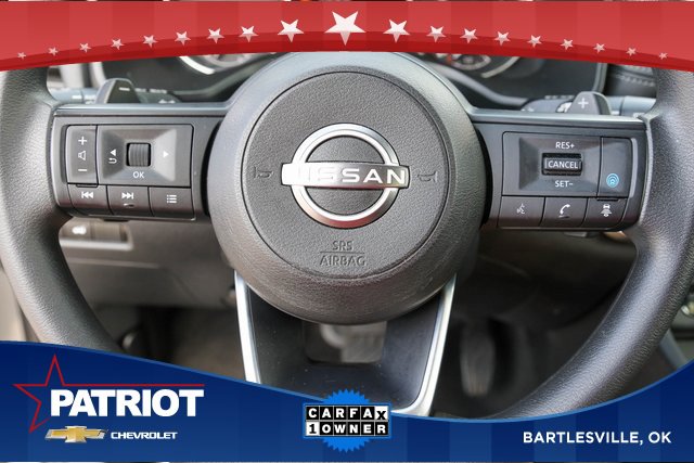 Used 2024 Nissan Rogue SV image 25