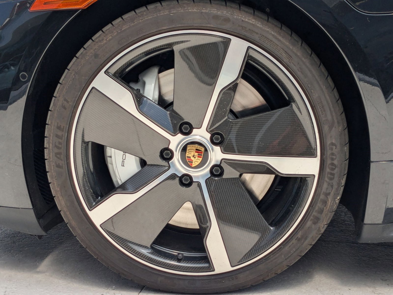 New 2023 Porsche Taycan Turbo image 29