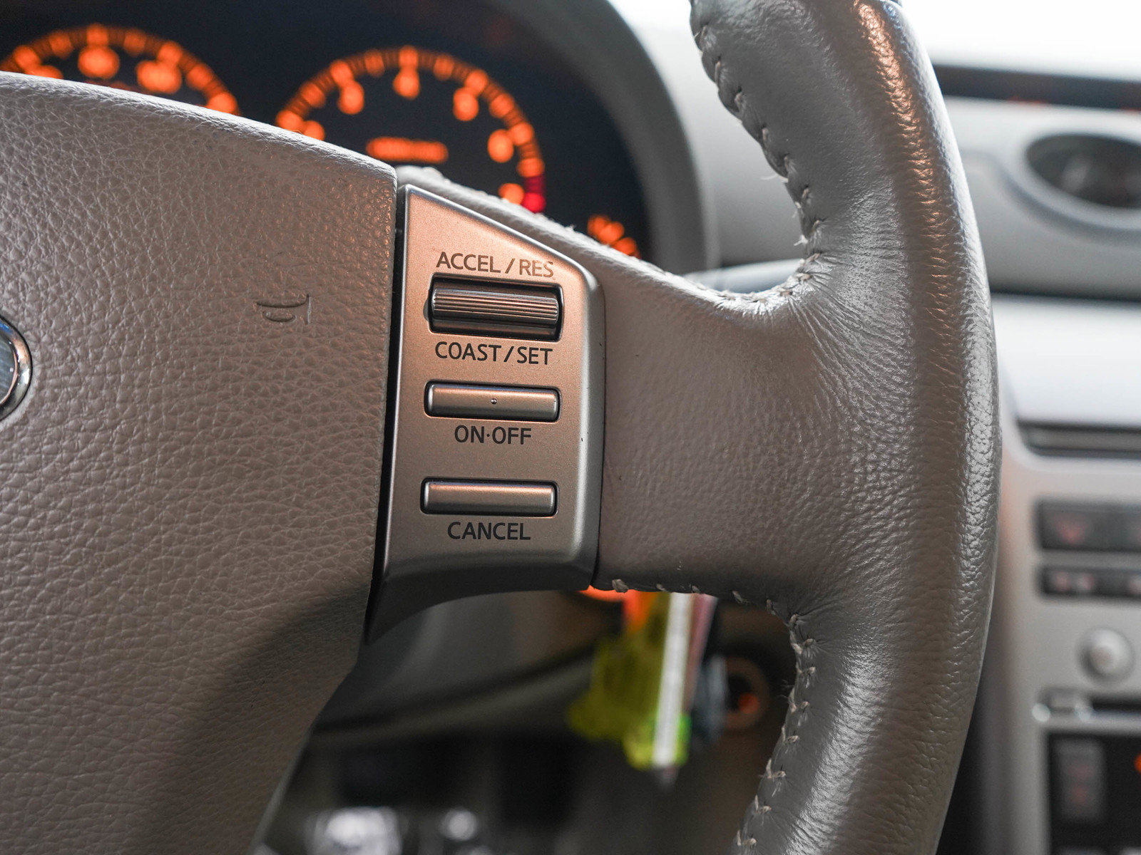 Used 2003 INFINITI G35 Coupe w/ Premium Pkg RWD image 21
