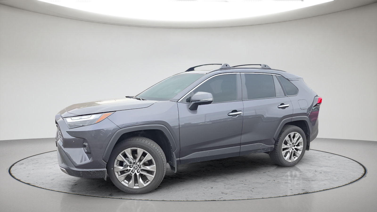 Used 2025 Toyota RAV4 Limited w/ Advanced Technology Package AWD/4WD image 12
