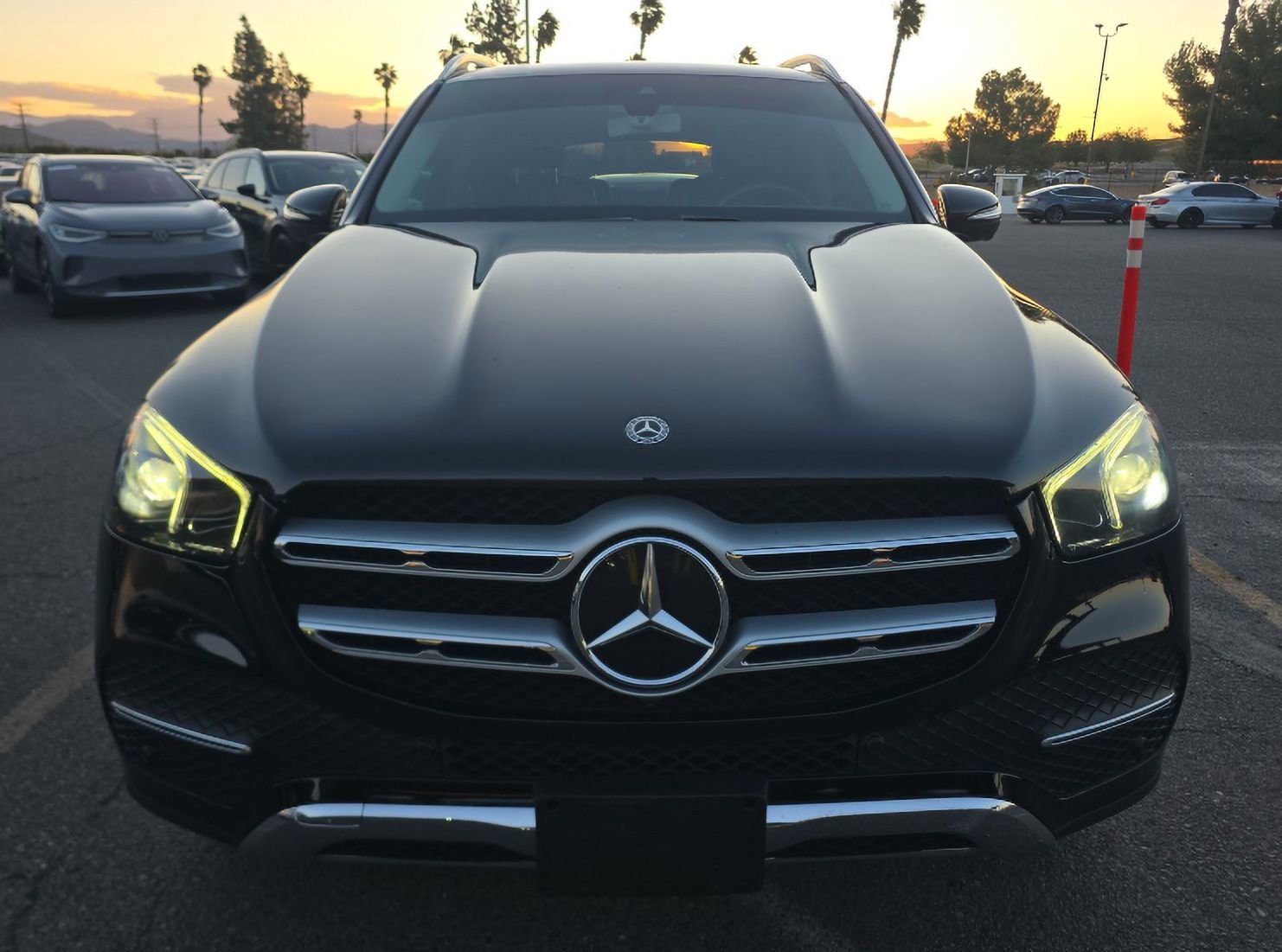 Used 2020 Mercedes-Benz GLE 350 4MATIC w/ 3rd Row Seat Package image 2