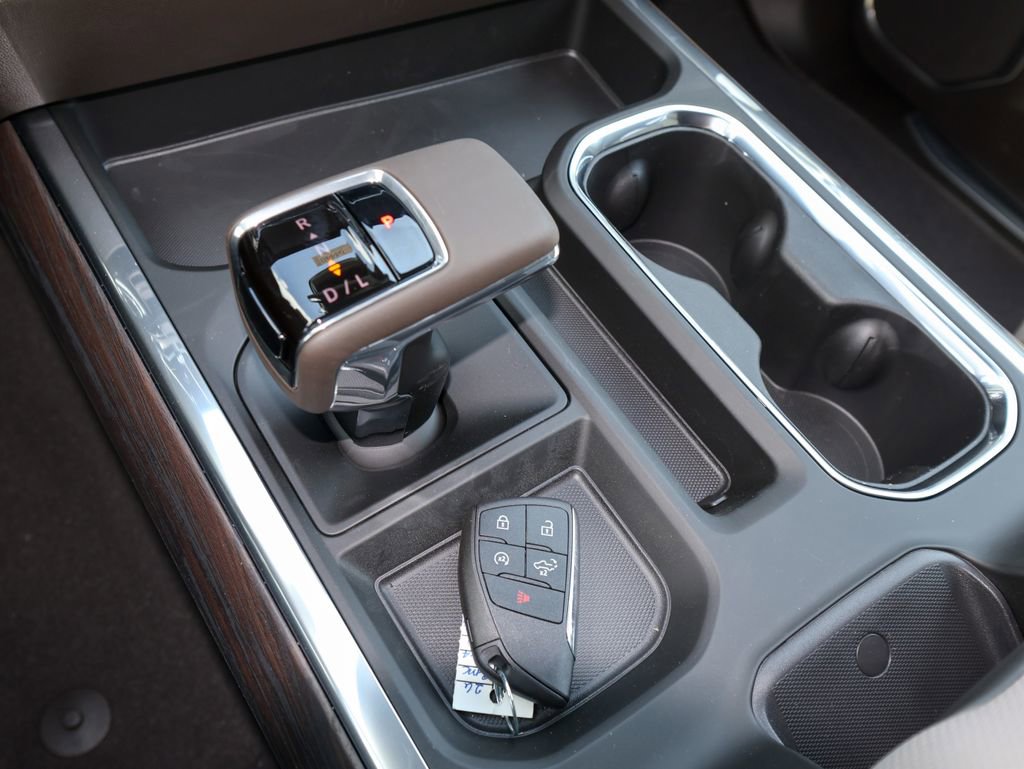 New 2026 GMC Sierra 1500 SLT image 22