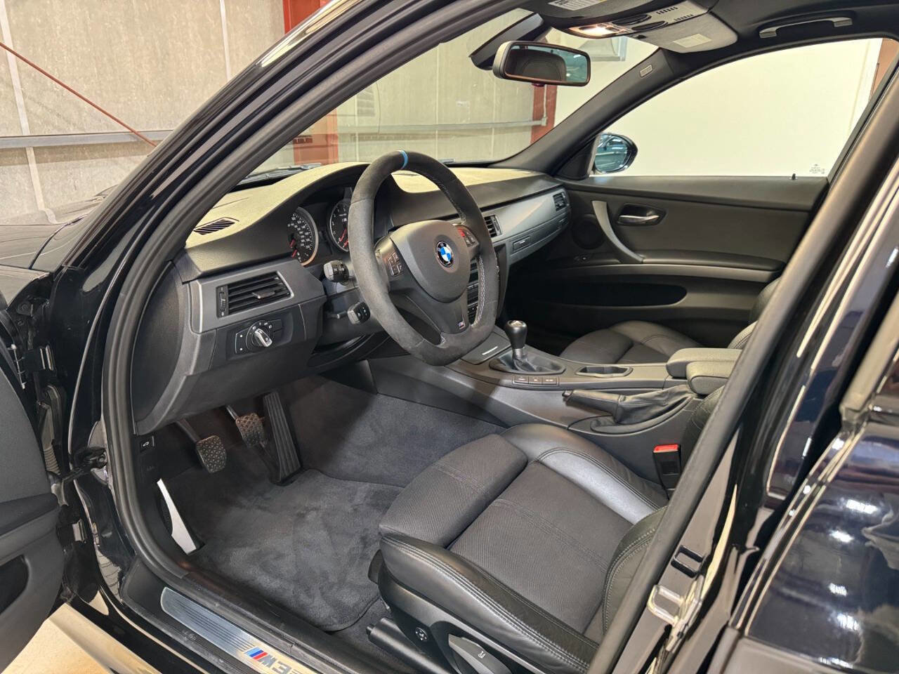 Used 2011 BMW M3 Sedan image 21