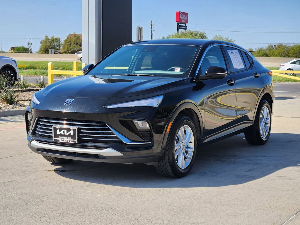 Used 2024 Buick Envista Preferred w/ Convenience I Package image 3