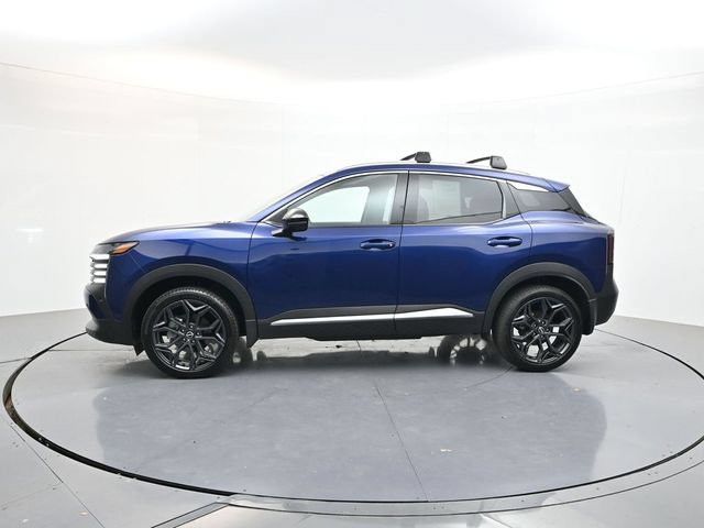 Used 2026 Nissan Kicks SR w/ SR Premium Package AWD/4WD image 4