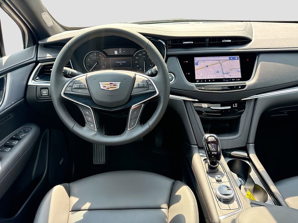 New 2025 Cadillac XT5 Premium Luxury image 24
