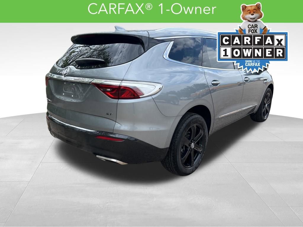 Used 2023 Buick Enclave Essence w/ Sport Touring Edition AWD/4WD image 4