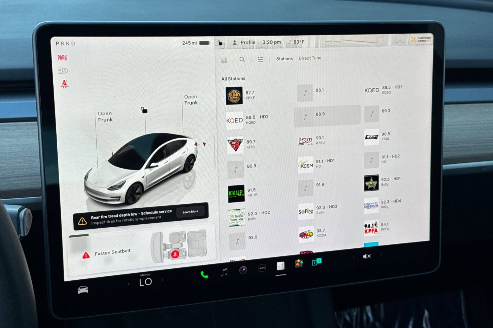 Used 2023 Tesla Model 3 Standard Range image 26