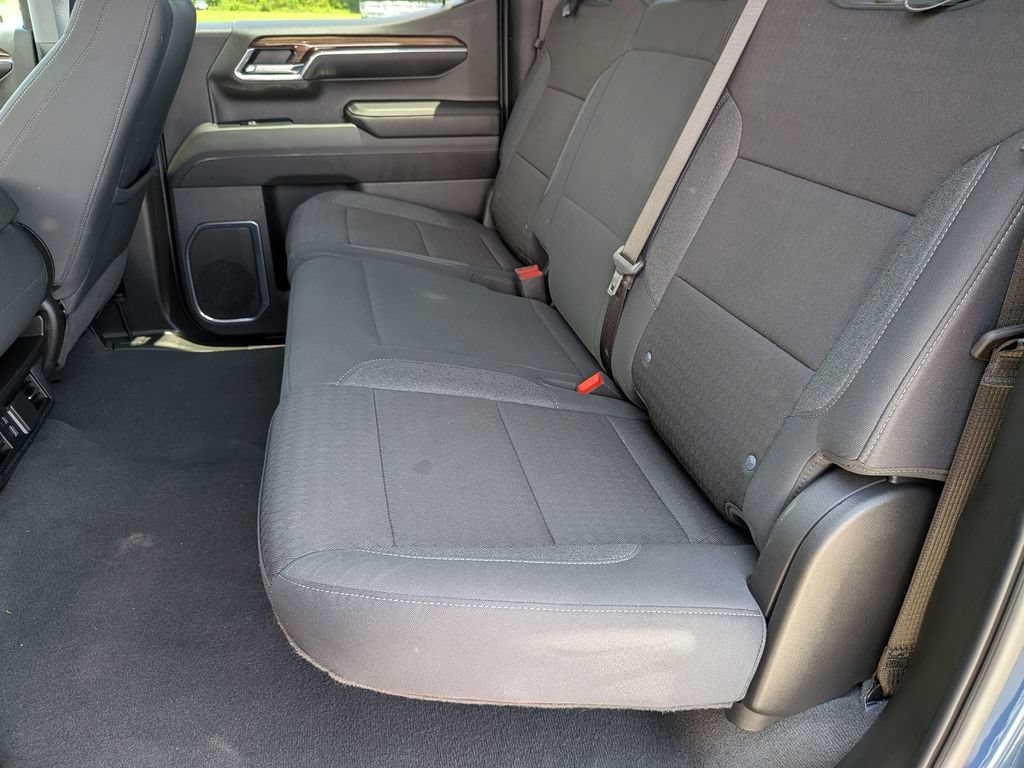Used 2024 Chevrolet Silverado 1500 LT AWD/4WD image 24