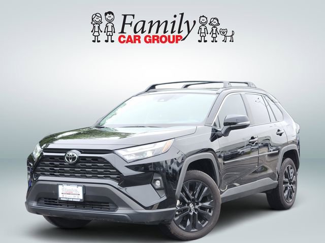 Used 2025 Toyota RAV4 XLE Premium FWD image 1