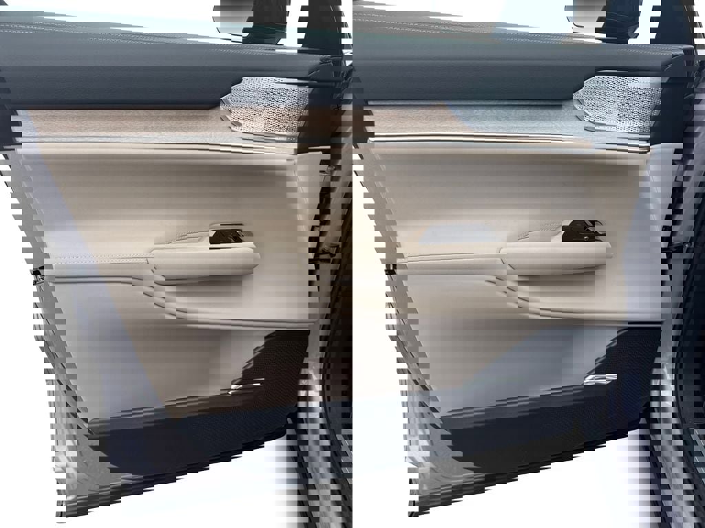 New 2026 Volvo EX90 Ultra image 11