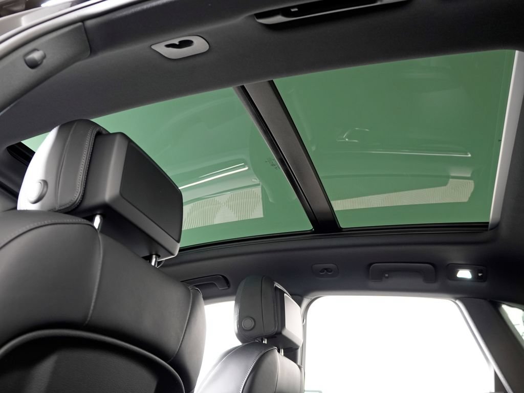 New 2026 Porsche Macan S AWD/4WD image 19