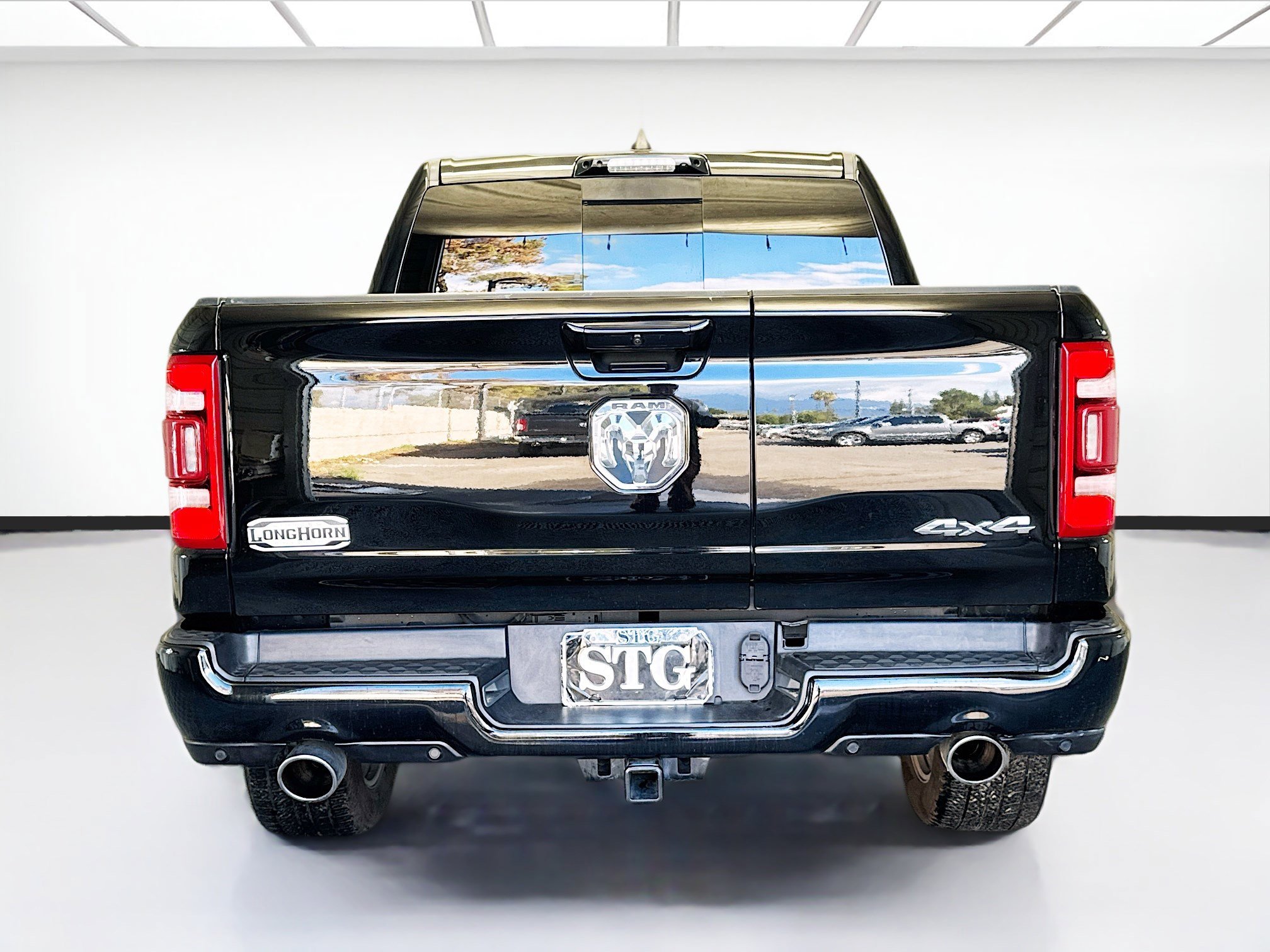 Used 2024 RAM 1500 Limited image 5