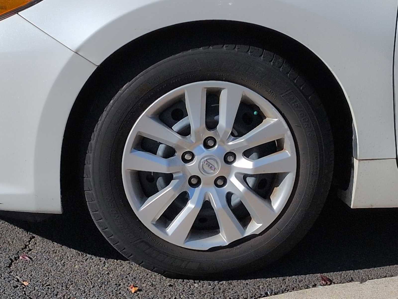 Used 2016 Nissan Altima 2.5 S w/ Power Driver Seat Package image 14