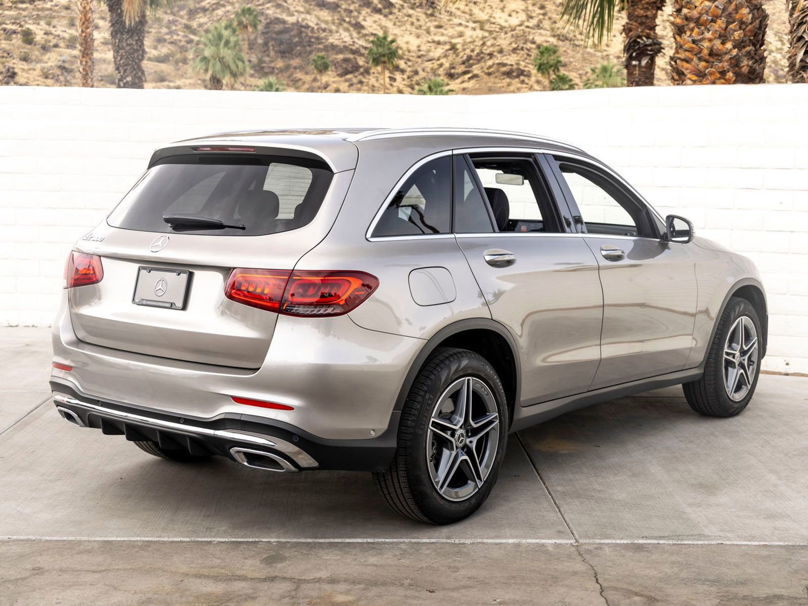 Used 2022 Mercedes-Benz GLC 300 image 10