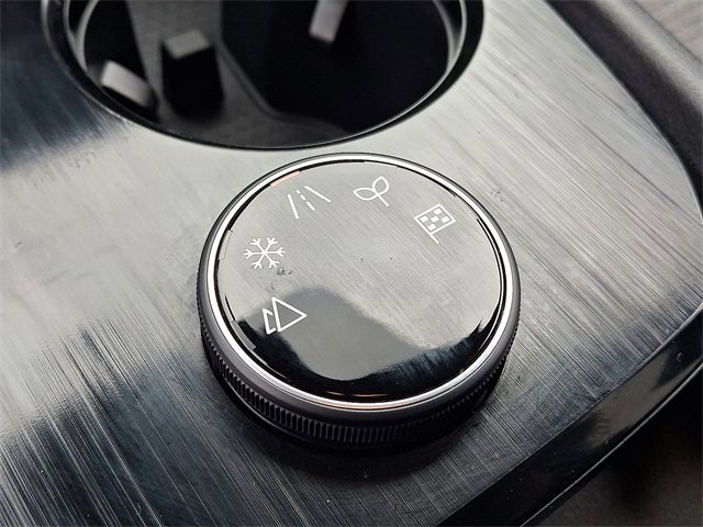 Used 2021 Nissan Rogue SV image 22