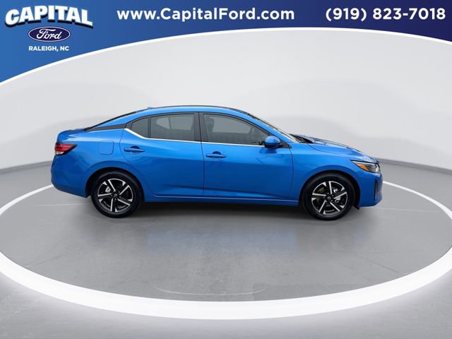 Used 2025 Nissan Sentra SV image 9