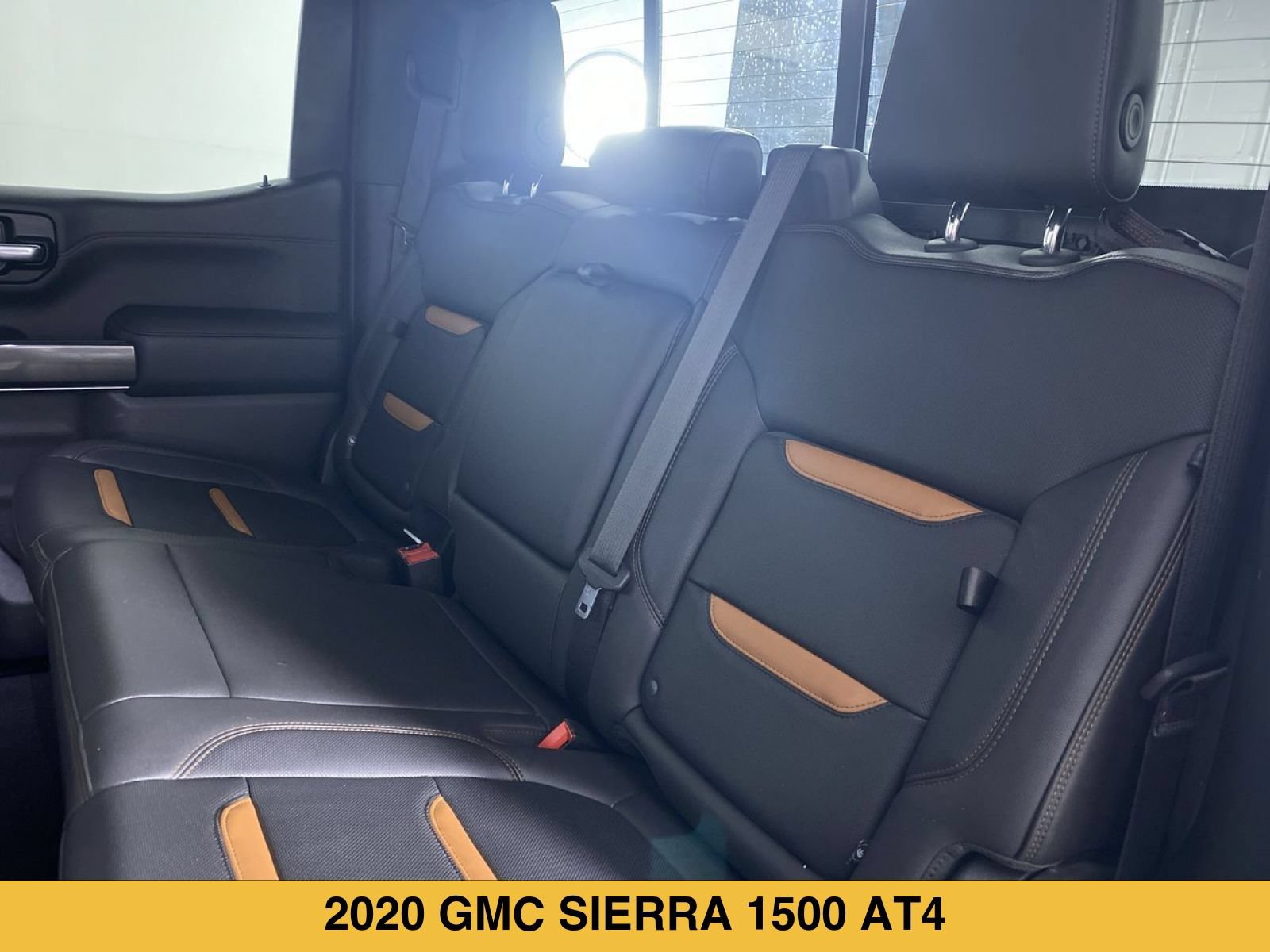 Used 2020 GMC Sierra 1500 AT4 w/ AT4 Premium Package AWD/4WD image 14