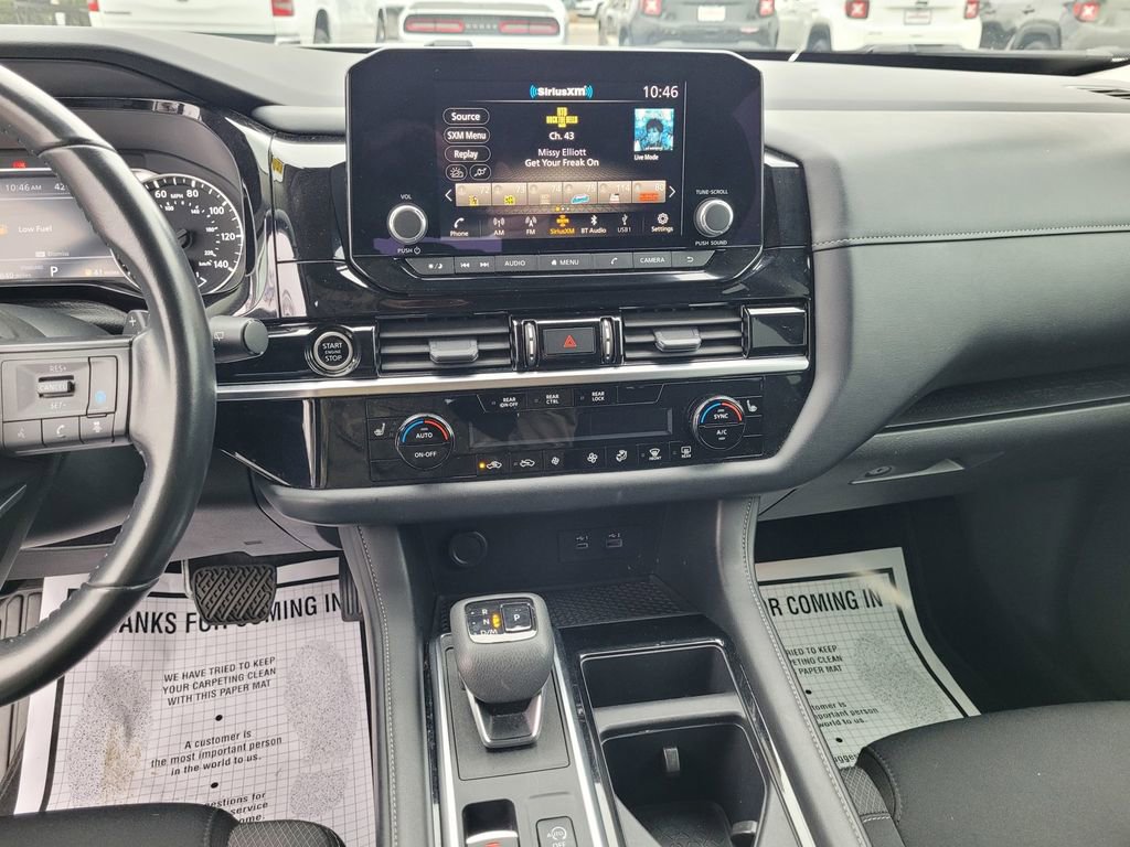 Used 2024 Nissan Pathfinder SV FWD image 19